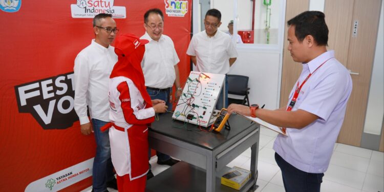 AHM Umumkan Siswa, Guru, dan SMK Terbaik di Festival Vokasi 2023