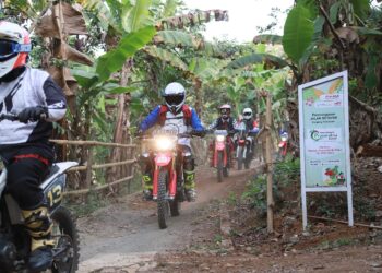 Hobi Terabasan, Begini Teknik Aman dan Nyaman Naik Motor Trail