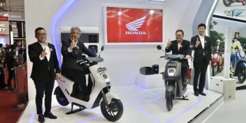 Jawab Penantian Konsumen, AHM Luncurkan Sepeda Motor Listrik Honda EM1 e: