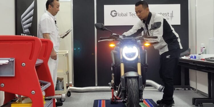 Teknisi Sepeda Motor Honda Indonesia Sabet Gelar Teknisi Terbaik Dunia
