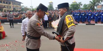 Jabat Kapolda Banten, Irjen Pol Abdul Karim Disambut Meriah oleh Seluruh Personel Polda Banten