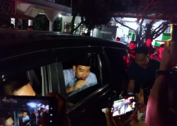 Dikunjungi Gibran, Abuya Muhtadi: Demi Bangsa dan Negara Tetap Pilih Ganjar-Mahfud