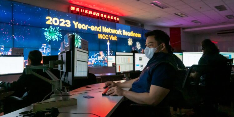 Momen Tahun Baru 2024, Indosat Ooredoo Hutchison Layani Puncak Lonjakan Trafik Data 8,9 persen