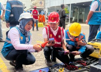 Anis Lathifa, Srikandi PLN Pastikan Kenyamanan Pemudik Mobil Listrik di SPKLU Merak