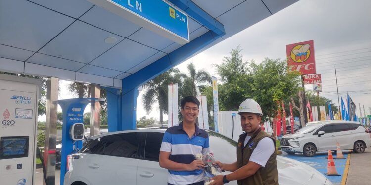 Jaga Keandalan Pasokan Listrik Jelang Arus Balik Lebaran, PLN Banten Siagakan Personil dan SPKLU