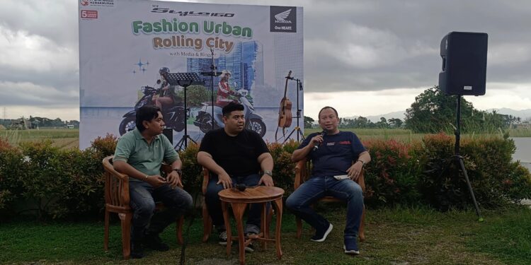 Eksplorasi Wisata dengan New Honda Stylo 160: Sensasi Touring yang Mengagumkan di Kota Serang