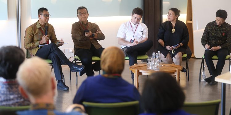 Di Forum Ekonomi Tri Hita Karana, PLN bersama Pemerintah Ajak Komunitas Global Berkolaborasi dalam Pendanaan Transisi Energi