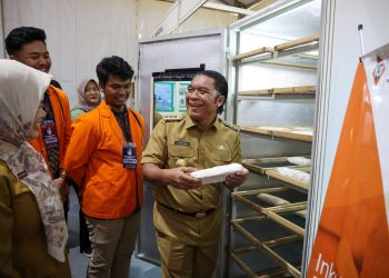 Pj Gubernur Banten Al Muktabar Dorong Masyarakat Kembangkan Inovasi Teknologi Sektor Pangan