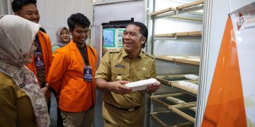 Pj Gubernur Banten Al Muktabar Dorong Masyarakat Kembangkan Inovasi Teknologi Sektor Pangan