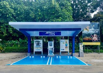 Kurangi Emisi Karbon, PLN Sabet Penghargaan Best Impact in Environment of The Year