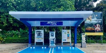 Kurangi Emisi Karbon, PLN Sabet Penghargaan Best Impact in Environment of The Year