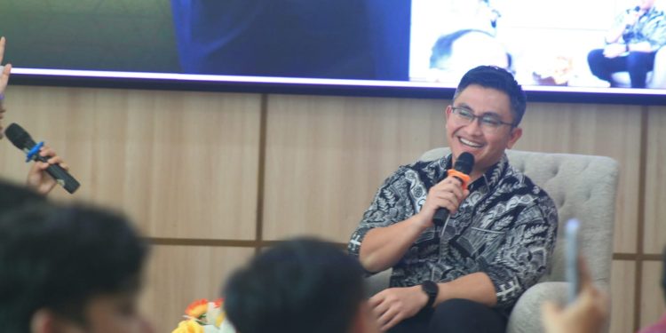 Visi Misi Balonbup Serang Andika Hazrumy Dibedah FISIP Untirta