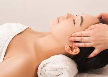 Harus Tahu, Ini Titik-titik Akupoint untuk Meredakan Sakit Kepala Hingga Mual