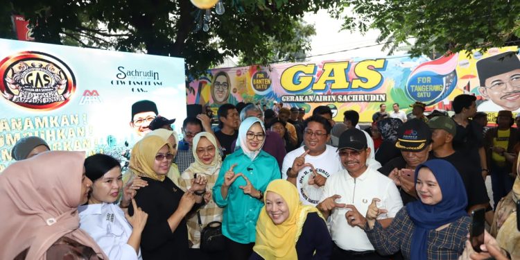 Dukungan Terhadap Airin Diekspresikan Melalui Karya Seni