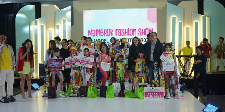 Mambruk Hotel & Conference Anyer Gelar Fashion Show
