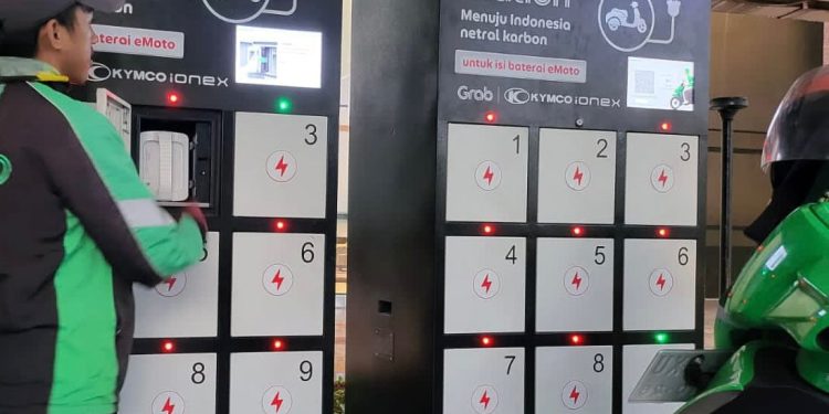 PT PLN Tandatangani MOU dengan 28 Perusahaan Terkait Pengembangan dan Penyediaan Charging