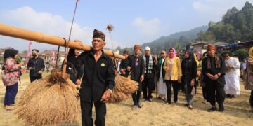 Airin Hadiri Kemeriahan Seren Taun Kasepuhan Cisitu
