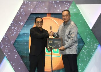 Dirut PLN Raih Penghargaan The Most Inspiring ESG Corporate Leader