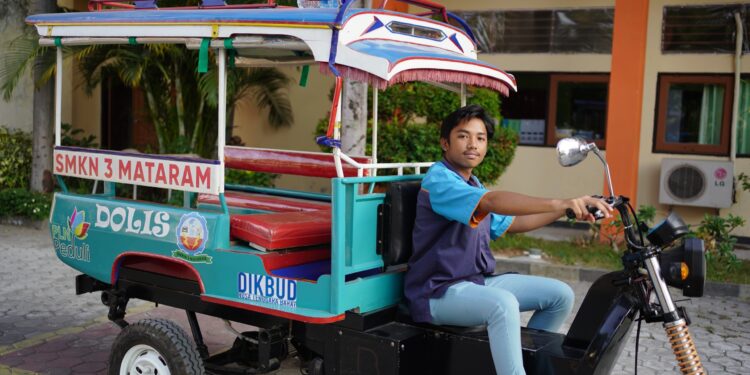 Program TJSL PLN Peduli Sukses Dukung Pengembangan Pendidikan