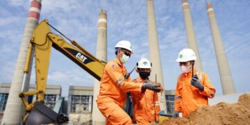 Co-Firing Biomassa PLN Bangun Ekonomi Kerakyatan