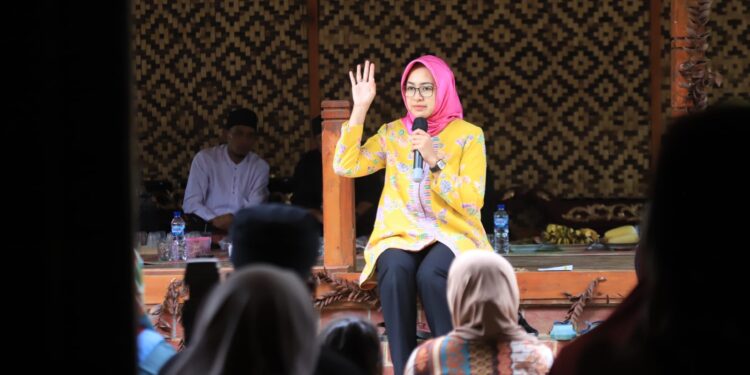 Elektabilitas Tinggi, LSI Catat Kerja Keras Airin di Pilkada Banten