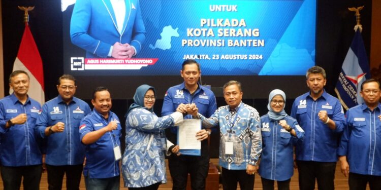 Ria-Badri Dapat Rekomendasi Partai Demokrat