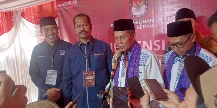 Didukung Tiga Partai, Syafrudin-Heriyanto Daftar Ke KPU Kota Serang