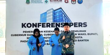 Ratu Ria-Subadri Ushuluddin Lakukan Tes Kesehatan Di RSUD Banten