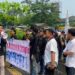 Demo Bawaslu, Mahasiswa Minta Pelanggar Pilkada Ditindak Tegas