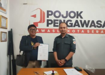 Diduga Lakukan Money Politik, Kuasa Hukum Paslon 01 Laporkan Paslon 03 Ke Bawaslu Kota Serang