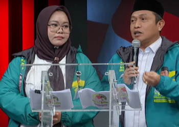 Pastikan SDM Kota Serang Unggul, Ratu-Badri Programkan Beasiswa Sarjana Hingga Subsidi Transportasi Pelajar