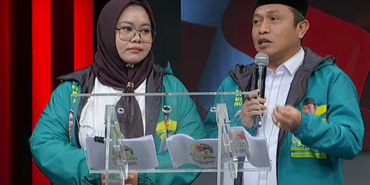 Pastikan SDM Kota Serang Unggul, Ratu-Badri Programkan Beasiswa Sarjana Hingga Subsidi Transportasi Pelajar