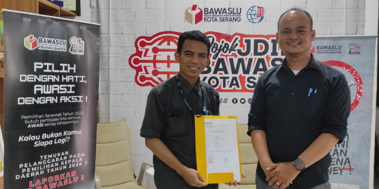 Dijanjikan Intensif, Guru Madrasah Diarahkan Memilih Paslon 02, Tim Hukum Ratu Ria – Subadri Layangkan Laporan ke Bawaslu