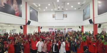 Komunitas Ojol, Pendeta dan Warga Tionghoa Deklarasi Dukung Ratu-Badri