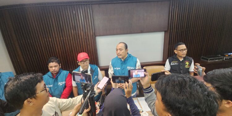 Tim Airin-Ade: Ada Penyebar Fitnah Politik Uang di Pilkada Banten