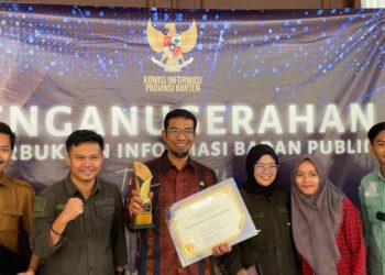 DPUPR Banten Terima Penghargaan Keterbukaan Informasi Publik 2024, Arlan Marzan: Hasil Perbaikan Bersama