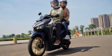 Jangan Sepelekan! Ini Cara Aman Membonceng Motor