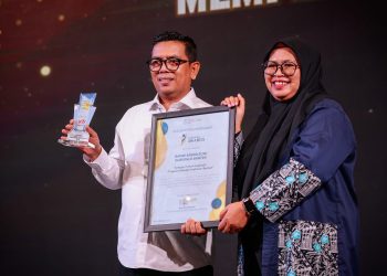 Gubernur Banten Andra Soni Dapat Penghargaan Bergengsi Ekbispar Award 2025, Ajak Semua Pihak Wujudkan SDM Cemerlang