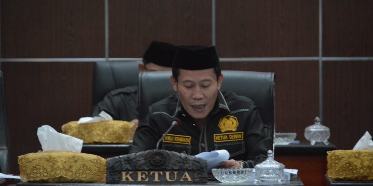 Muji Rohman Beri Sejumlah Catatan LKPJ Walikota Serang 2024