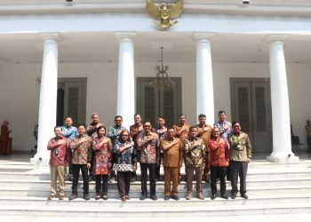 Jalin Silaturahmi dan Kolaborasi GM PLN UID Banten Kunjungi Gubernur Provinsi Banten