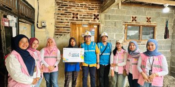 UP3 Teluk Naga Sapa Warga Lalui Program Donasi Sosial Light Up The Dream