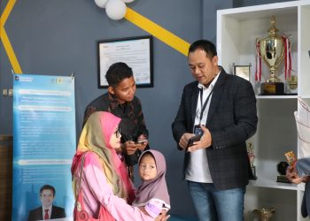 Peringati HPN PLN UID Banten Kunjungi Pelanggan