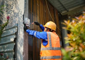 PLN Beri Kado Spesial HPN 2025: Diskon Tambah Daya Listrik Hingga 50 Persen