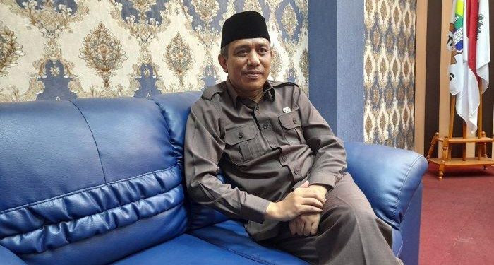 DPRD Kota Serang Dukung Program Seragam Gratis, Tunggu Hasil APBD 2026