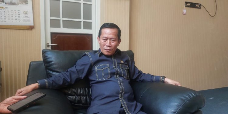 Ketua DPRD Kota Serang Tekankan Pentingnya Aturan Sanksi Administrasi dalam Raperda Pengelolaan Limbah