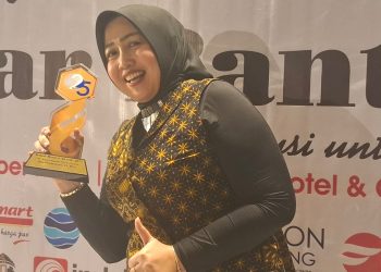 Bapenda Banten Diganjar Pengahargaan OPD Inovasi Layanan Prima