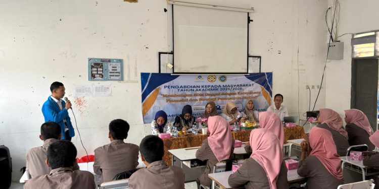 Mahasiswa UNPAM Bekali Siswa SMKN 6 Kota Serang: “Menjadi SDM Unggul, Cerdas Mengelola Keuangan, dan Memahami Pemasaran di Era Digital”