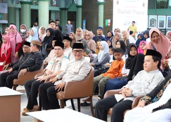 Nuansa Kepedulian Warnai Pembukaan Festival Al Azhom, YBM PLN UP3 Cikokol Salurkan Santunan
