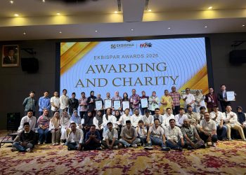 Bank Banten Terima Penghargaan Ekbispar Award 2026 di Kota Serang
