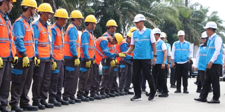 Tinjau SPKLU dan PLTGU Cilegon, PLN Jamin Kesiapan Listrik Jelang Idulfitri